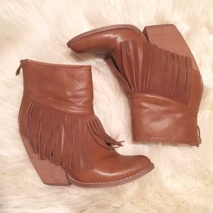 V O L A T I L E ||  Fringe Booties